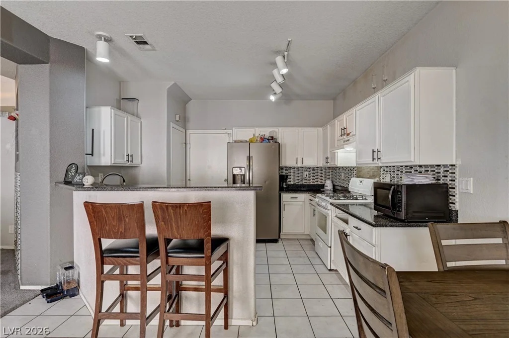 2518 Lord Orville, North Las Vegas, NV 89031