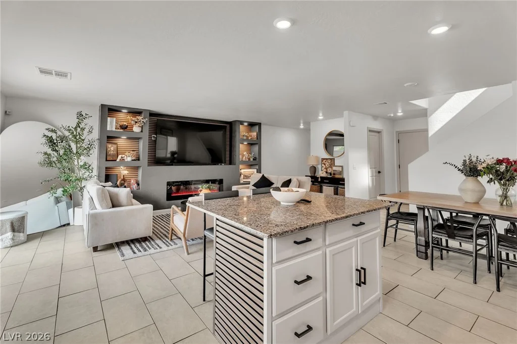 6929 Noche Calida, North Las Vegas, NV 89086
