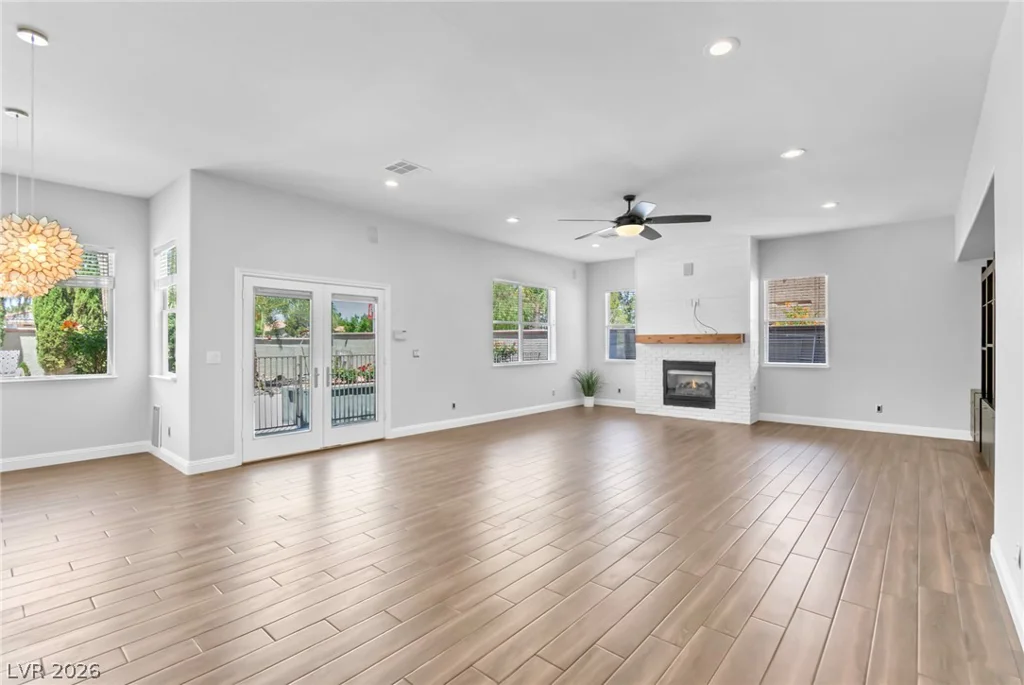 296 Doe Run, Henderson, NV 89012