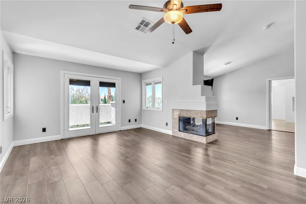 296 Doe Run, Henderson, NV 89012