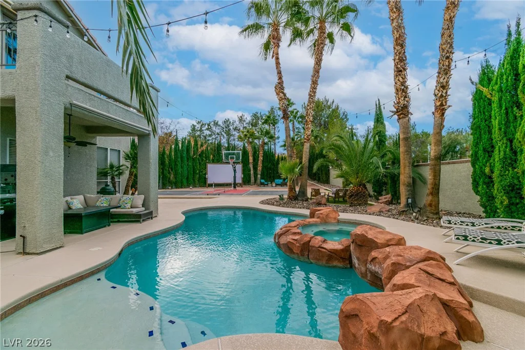 296 Doe Run, Henderson, NV 89012