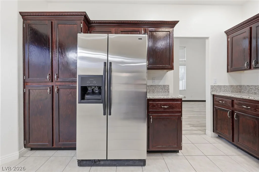 2421 Bloomington, Las Vegas, NV 89134