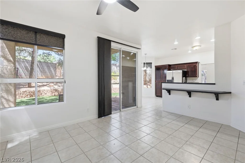 2421 Bloomington, Las Vegas, NV 89134
