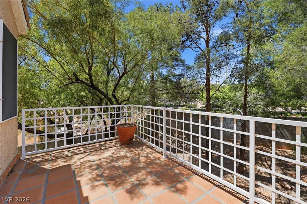 2421 Bloomington, Las Vegas, NV 89134
