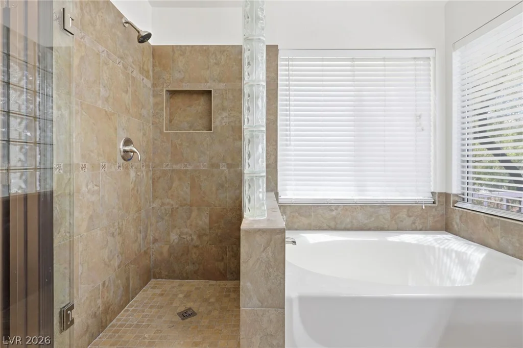 2421 Bloomington, Las Vegas, NV 89134