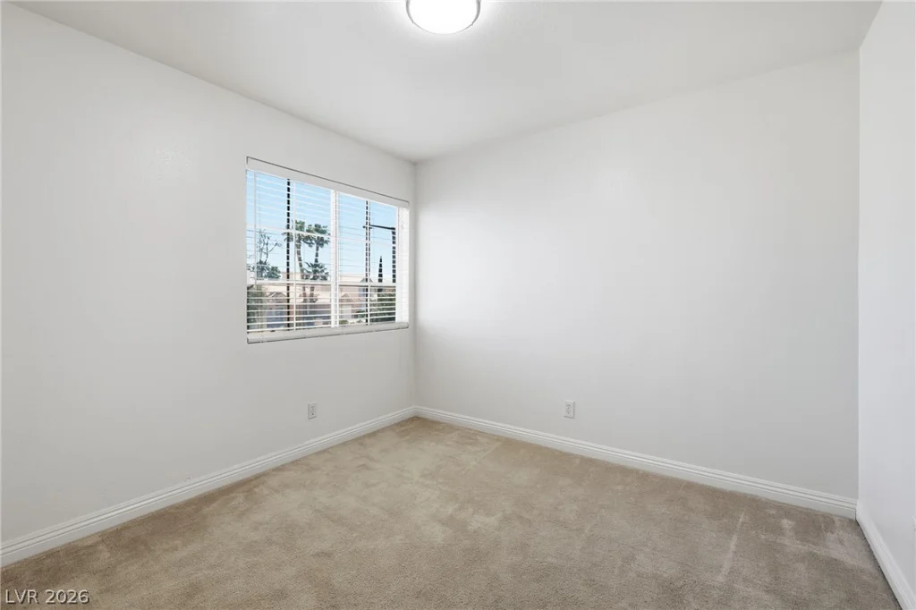 2421 Bloomington, Las Vegas, NV 89134