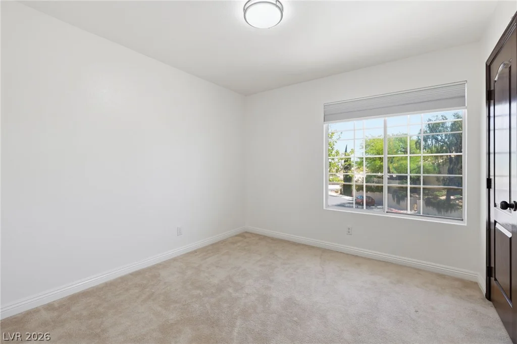 2421 Bloomington, Las Vegas, NV 89134