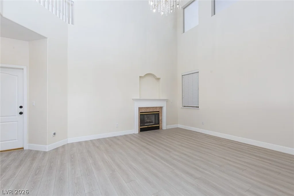 8528 Estrelita, Las Vegas, NV 89128