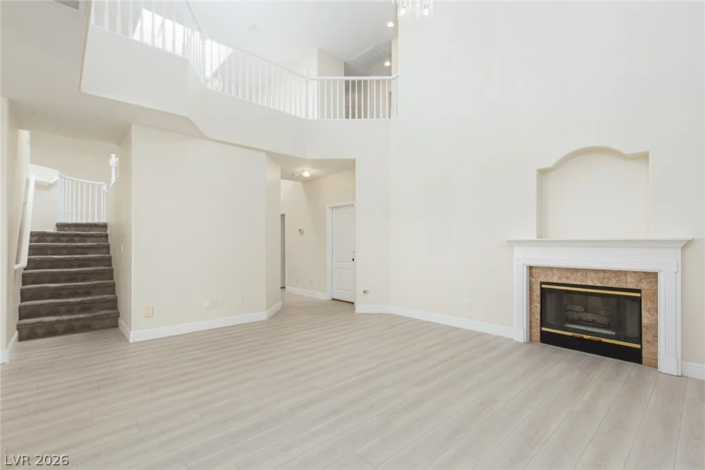 8528 Estrelita, Las Vegas, NV 89128