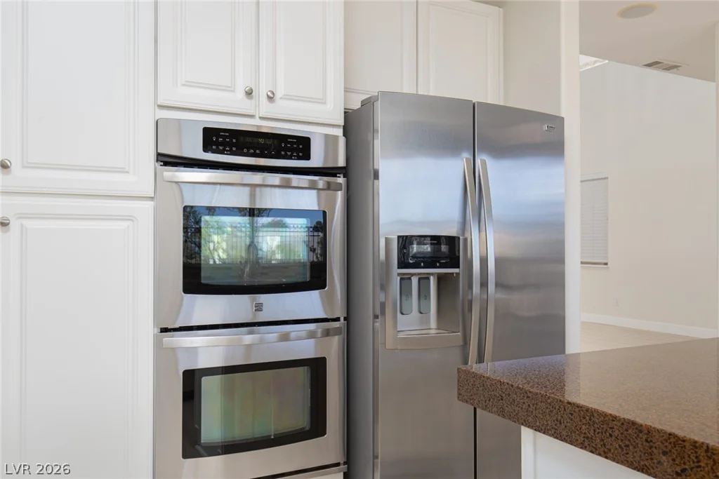 8528 Estrelita, Las Vegas, NV 89128