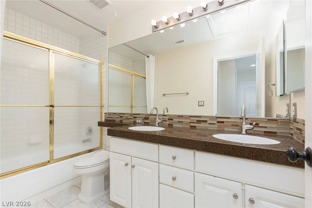 8528 Estrelita, Las Vegas, NV 89128