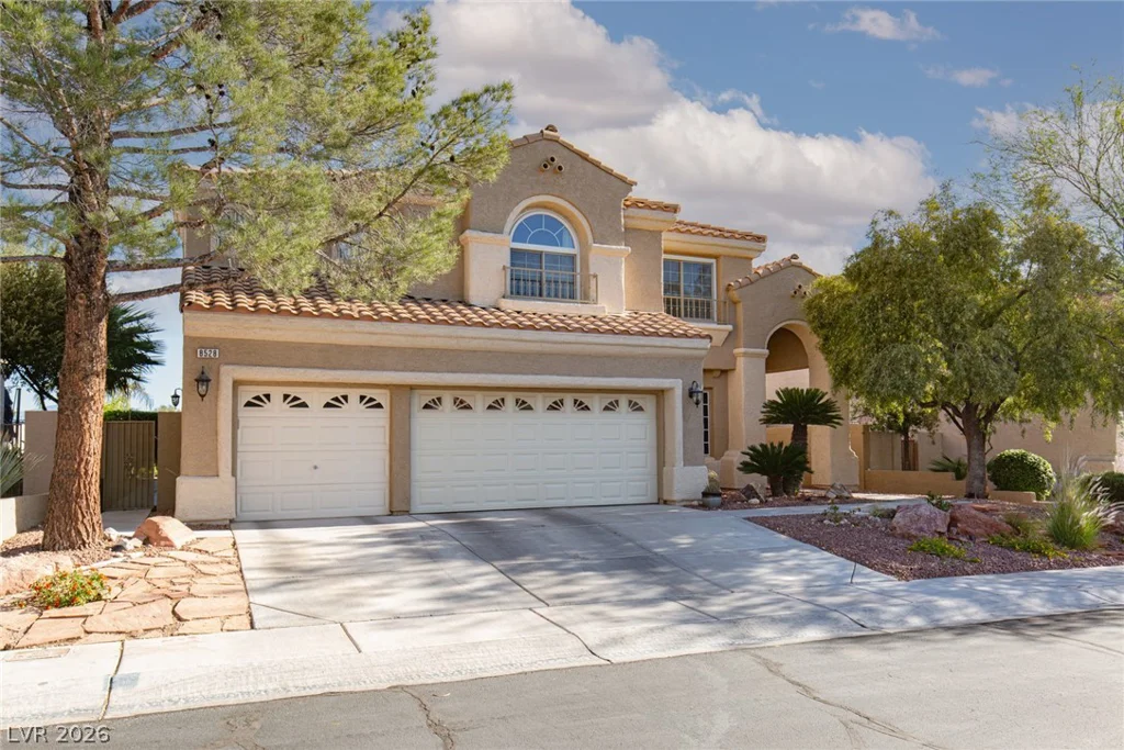 8528 Estrelita, Las Vegas, NV 89128