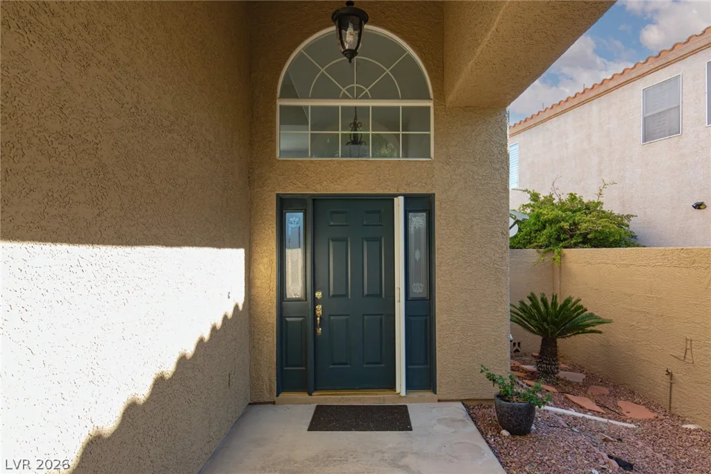8528 Estrelita, Las Vegas, NV 89128