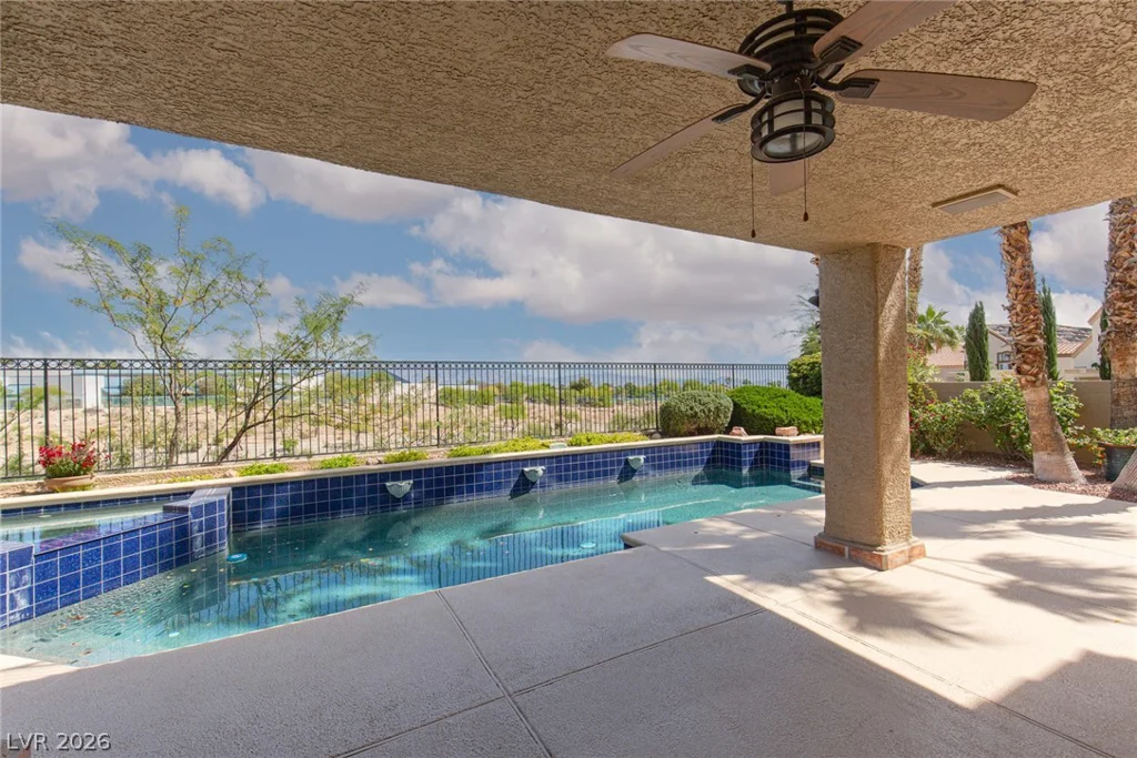 8528 Estrelita, Las Vegas, NV 89128
