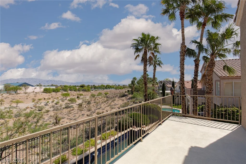 8528 Estrelita, Las Vegas, NV 89128