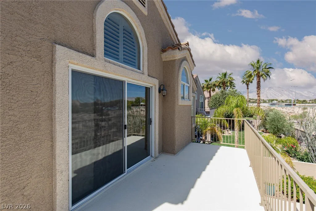 8528 Estrelita, Las Vegas, NV 89128