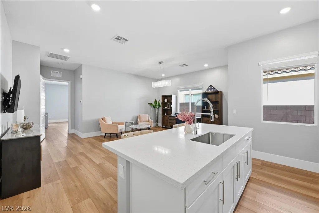 4272 Carter Reign, Las Vegas, NV 89141
