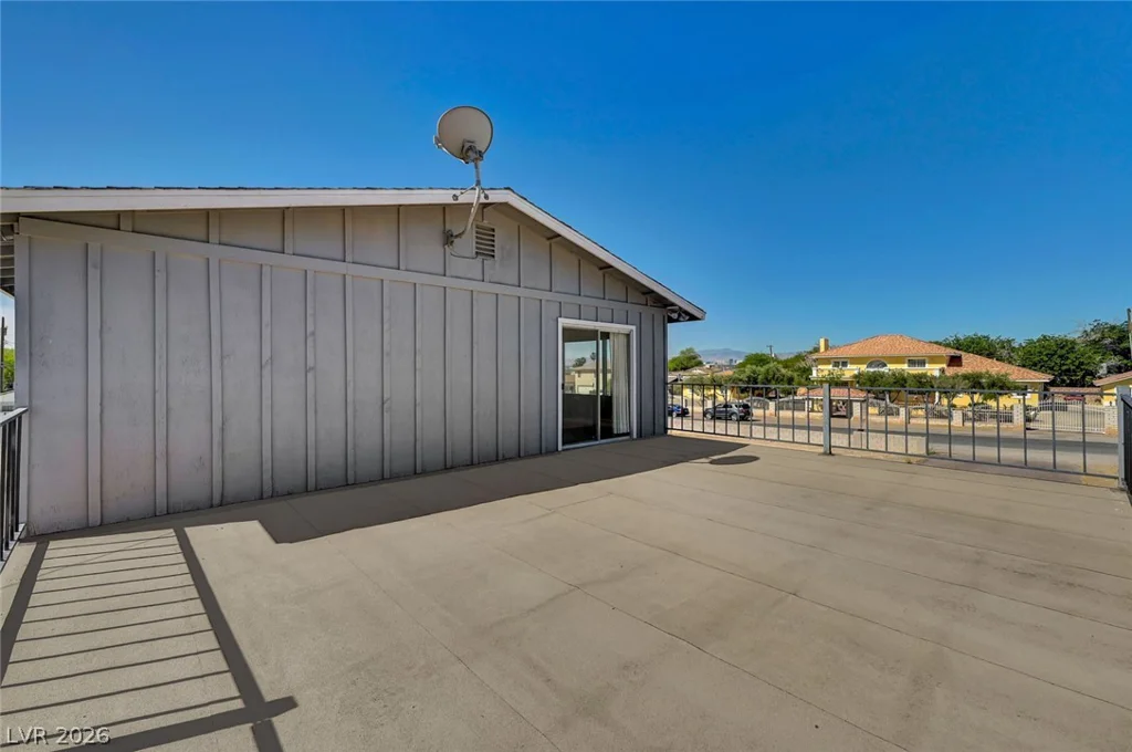 340 Phyllis, Las Vegas, NV 89110