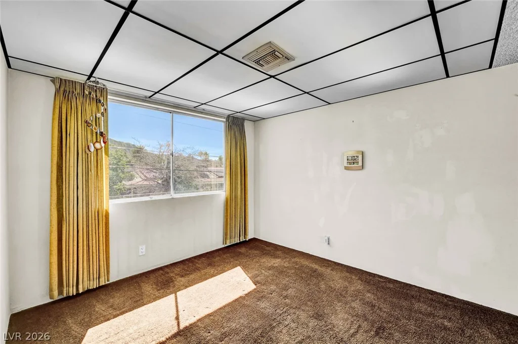 340 Phyllis, Las Vegas, NV 89110