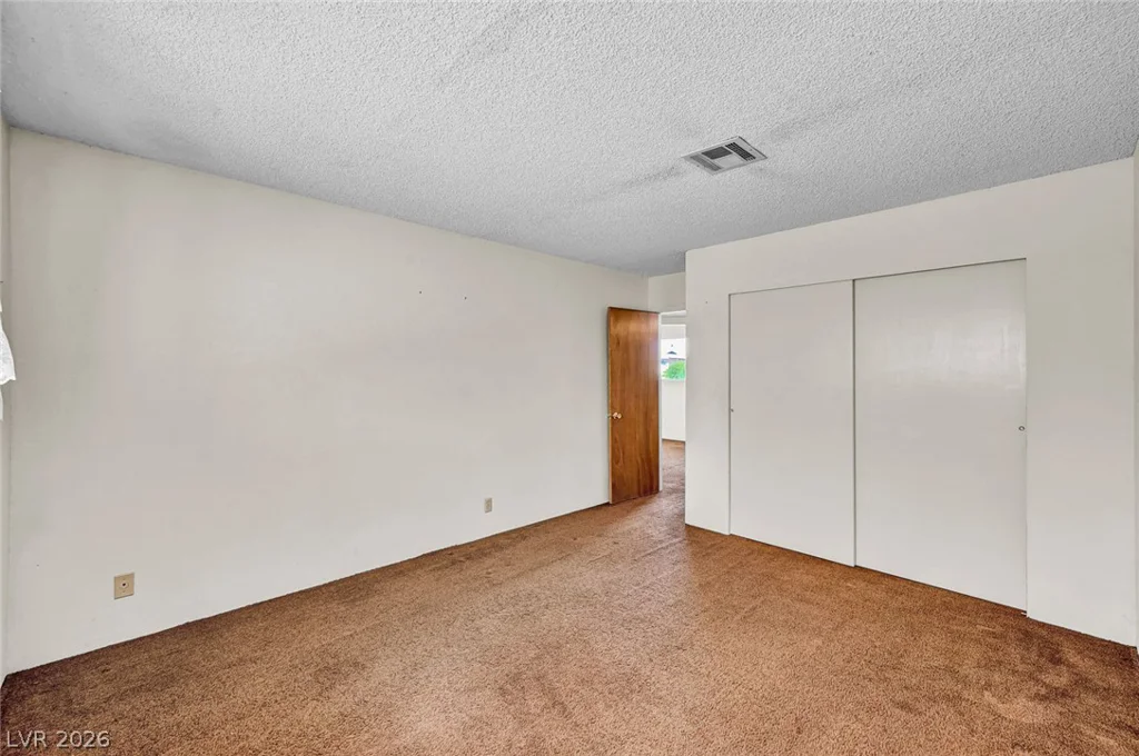 340 Phyllis, Las Vegas, NV 89110