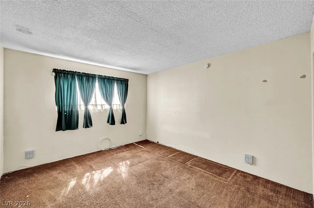 340 Phyllis, Las Vegas, NV 89110