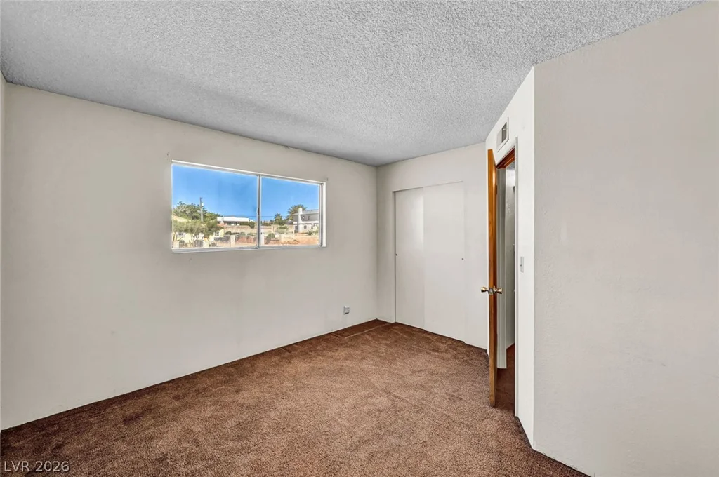 340 Phyllis, Las Vegas, NV 89110