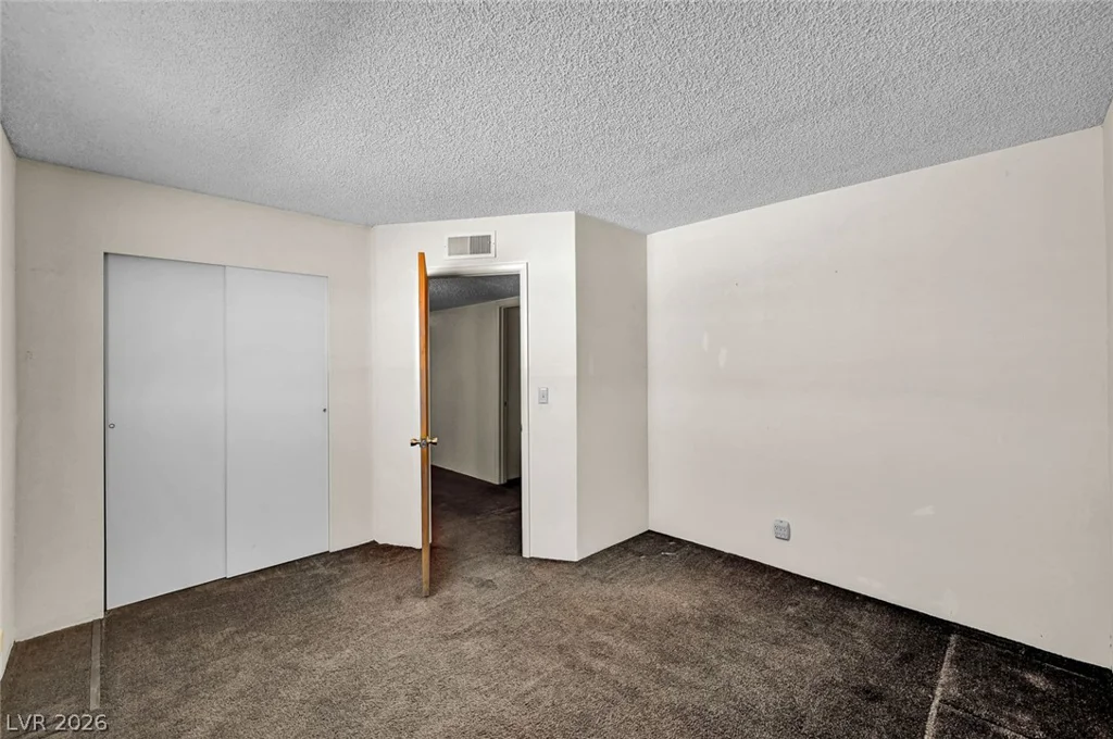 340 Phyllis, Las Vegas, NV 89110
