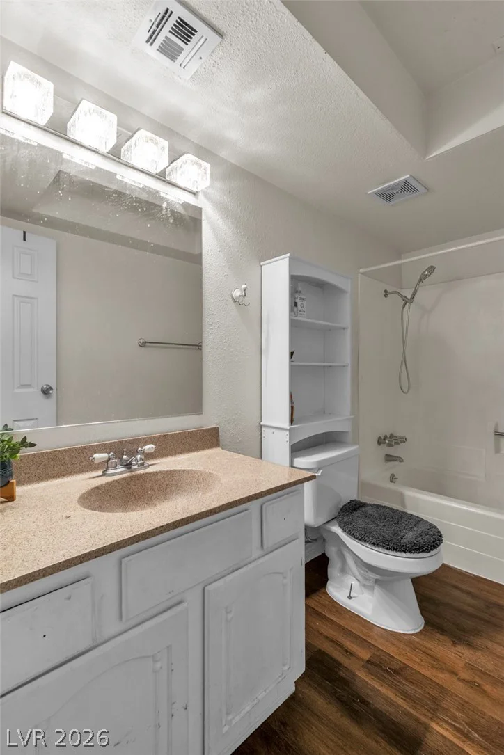4180 Flamingo Crest, Las Vegas, NV 89121