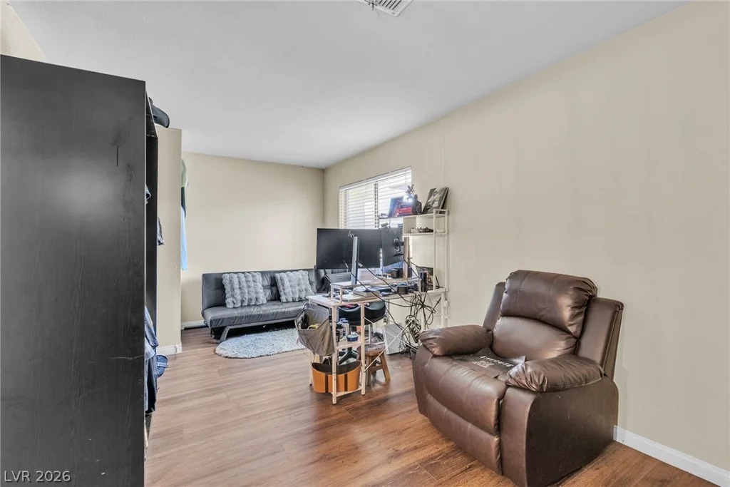 4180 Flamingo Crest, Las Vegas, NV 89121