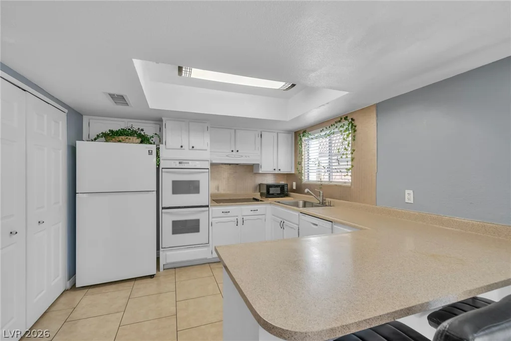 4180 Flamingo Crest, Las Vegas, NV 89121
