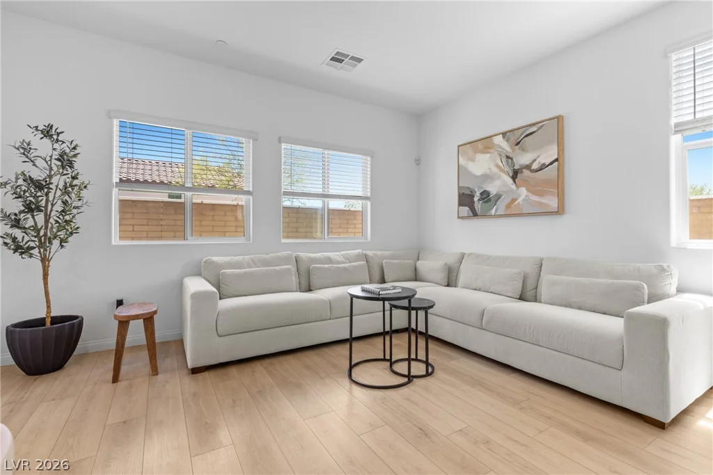 409 Desert Cadence, Henderson, NV 89011