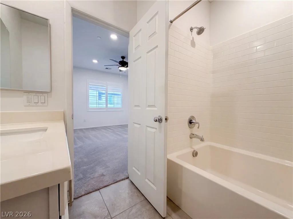 8457 Insignia, Las Vegas, NV 89178