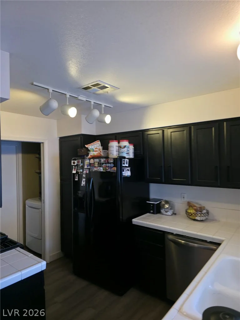 1130 Puffin, North Las Vegas, NV 89031