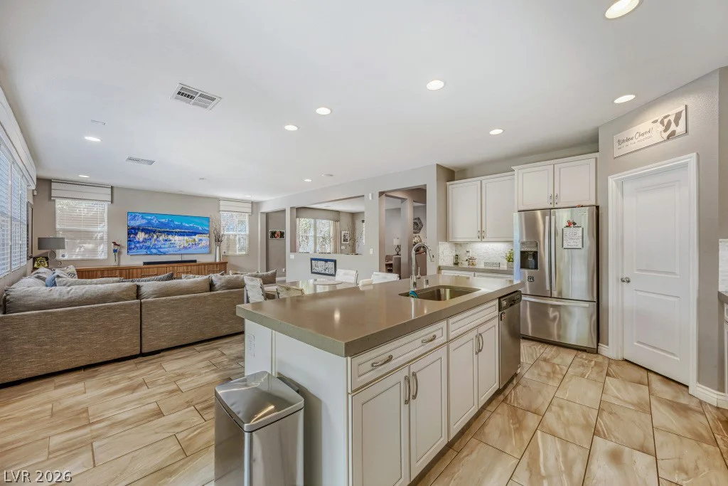 4356 Shady River, North Las Vegas, NV 89031