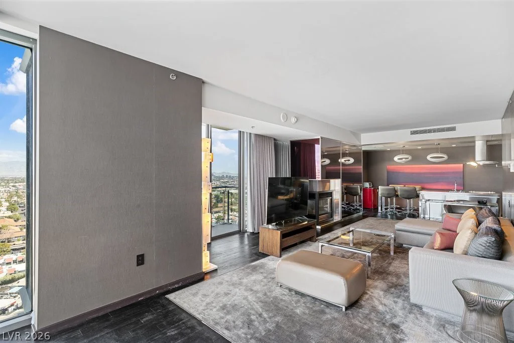 4381 Flamingo, Las Vegas, NV 89103
