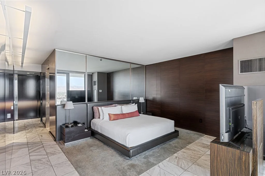 4381 Flamingo, Las Vegas, NV 89103