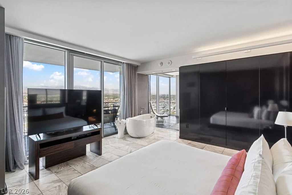 4381 Flamingo, Las Vegas, NV 89103