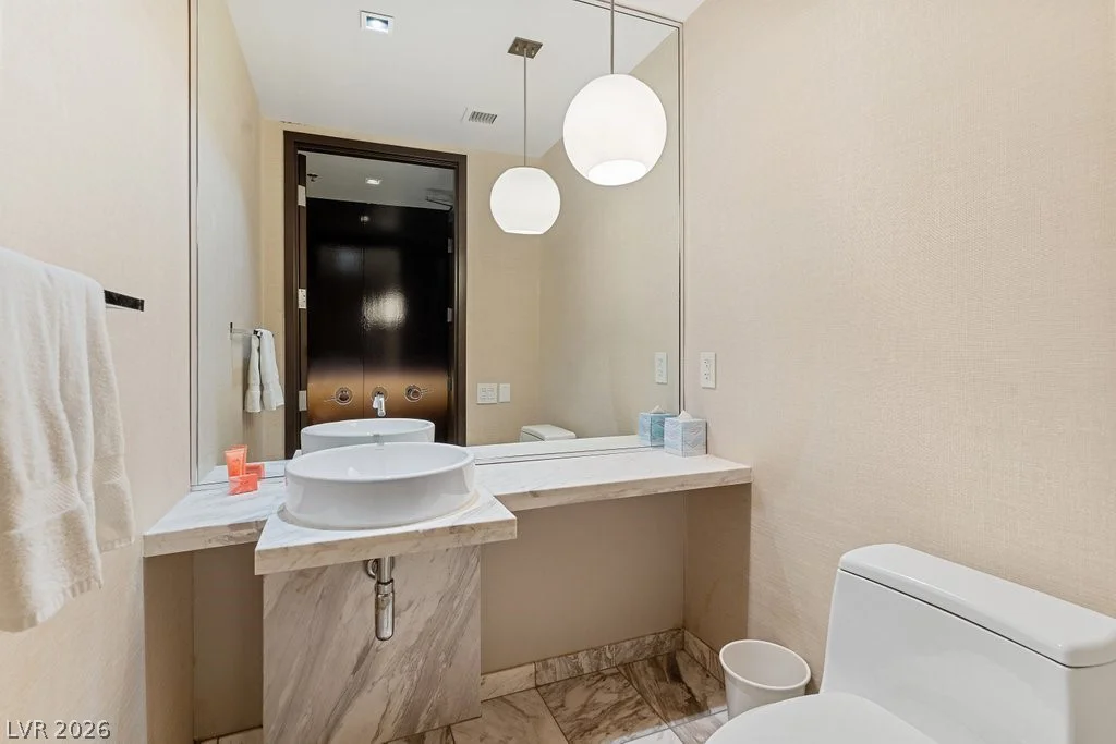 4381 Flamingo, Las Vegas, NV 89103