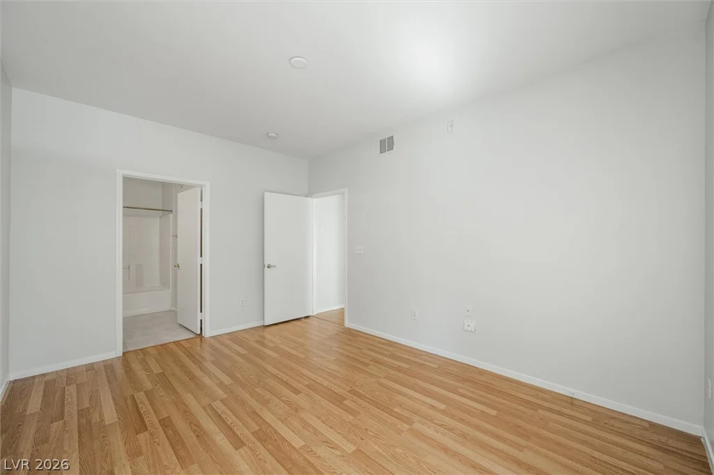 8250 Grand Canyon, Las Vegas, NV 89166