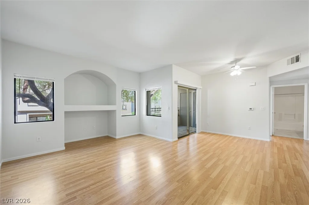 8250 Grand Canyon, Las Vegas, NV 89166