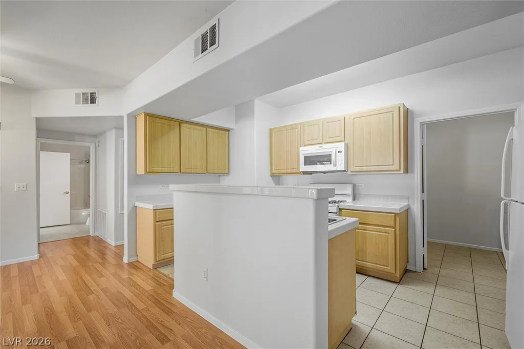 8250 Grand Canyon, Las Vegas, NV 89166
