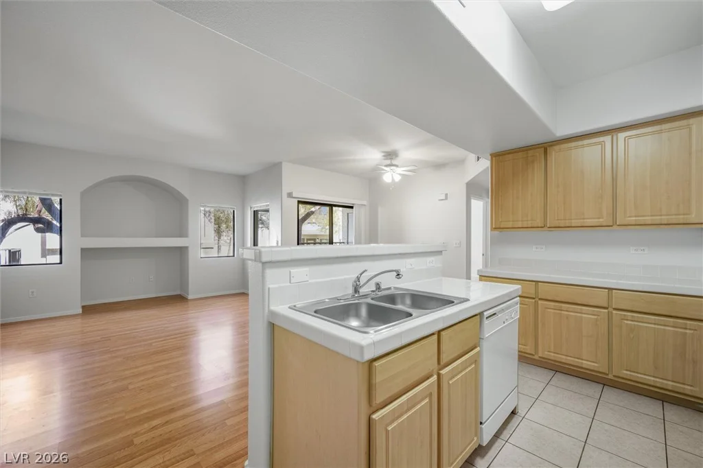 8250 Grand Canyon, Las Vegas, NV 89166