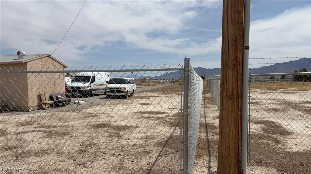 4050 JASMINE, Pahrump, NV 89048