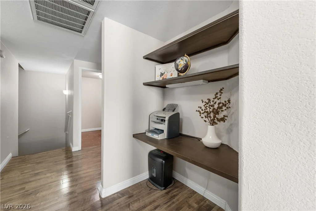10001 Peace, Las Vegas, NV 89147