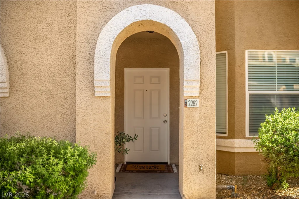 10001 Peace, Las Vegas, NV 89147