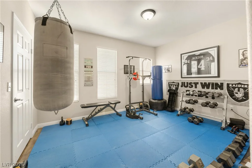 10001 Peace, Las Vegas, NV 89147
