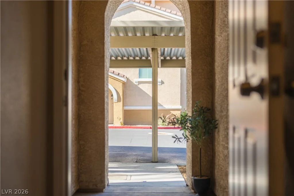 10001 Peace, Las Vegas, NV 89147