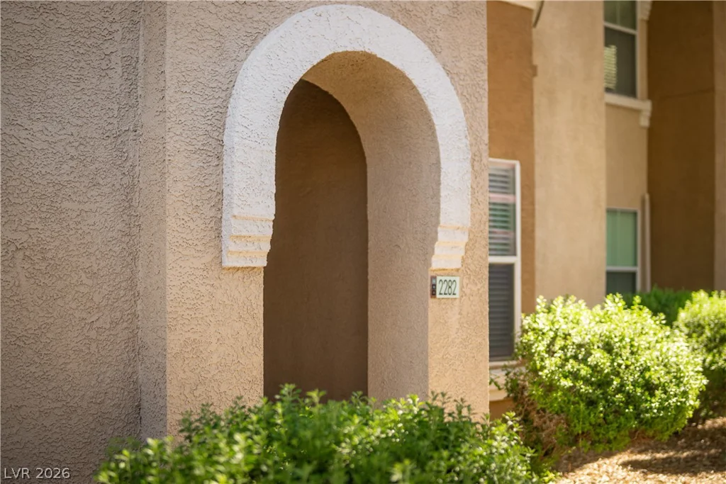 10001 Peace, Las Vegas, NV 89147