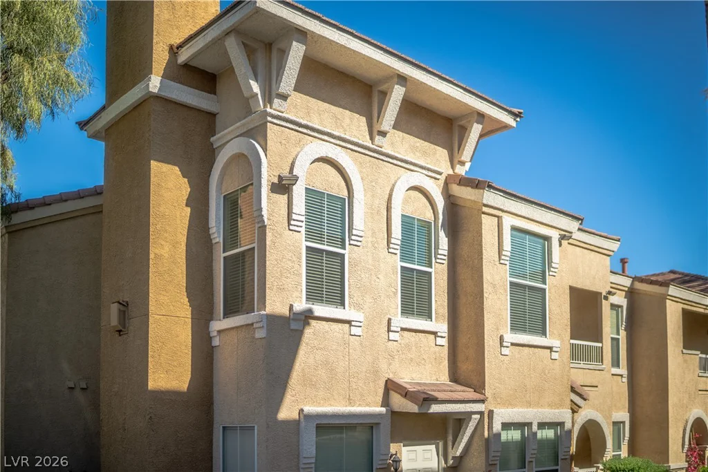 10001 Peace, Las Vegas, NV 89147