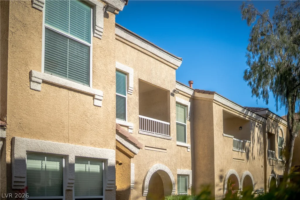 10001 Peace, Las Vegas, NV 89147